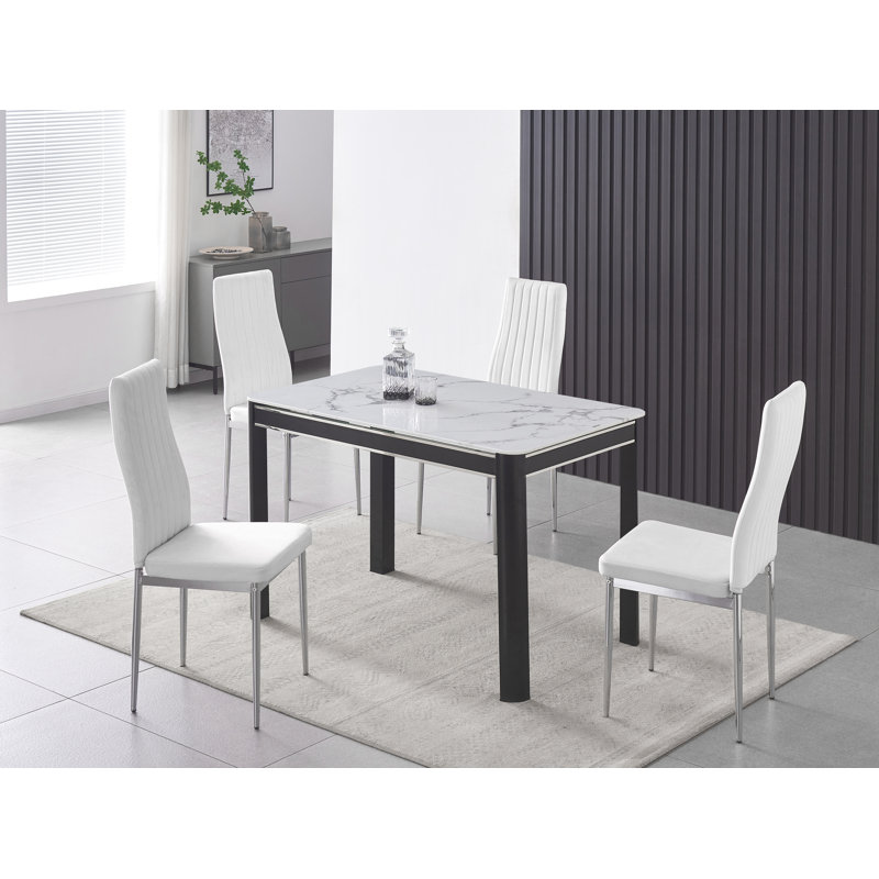 Hannahs 4 - Person Dining Set, White