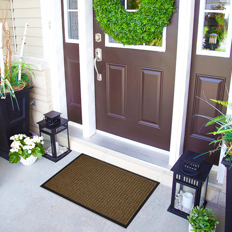 Tapis de porte extérieur antidérapant Afsah, l 24 po x P 36 po, Brun