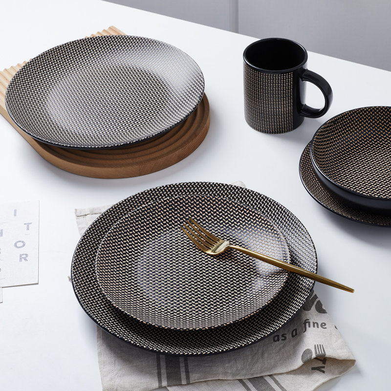 Stone Lain Daisy 32-Piece Dinnerware Set Stoneware, Brown/Black