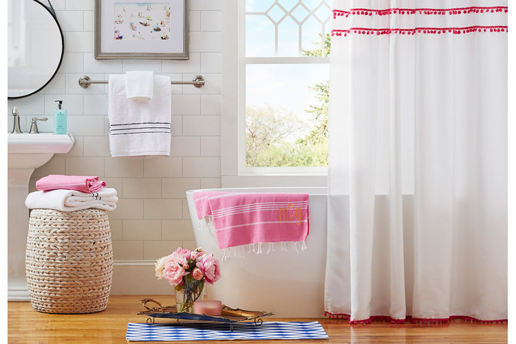 Choose the Correct Size Shower Curtain
