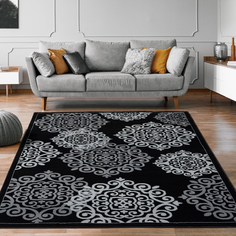 Culpeper Floral Indoor Rug, Rectangle 5' x 7'