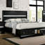 Exquis lit en bois massif contemporain avec des éléments de conception uniques, parfait pour créer une retraite luxueuse et confortable dans la chambre principale.