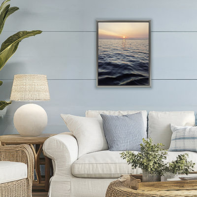 Cadre flottant Sundown Waters Seascape, conception de Kali Wilson