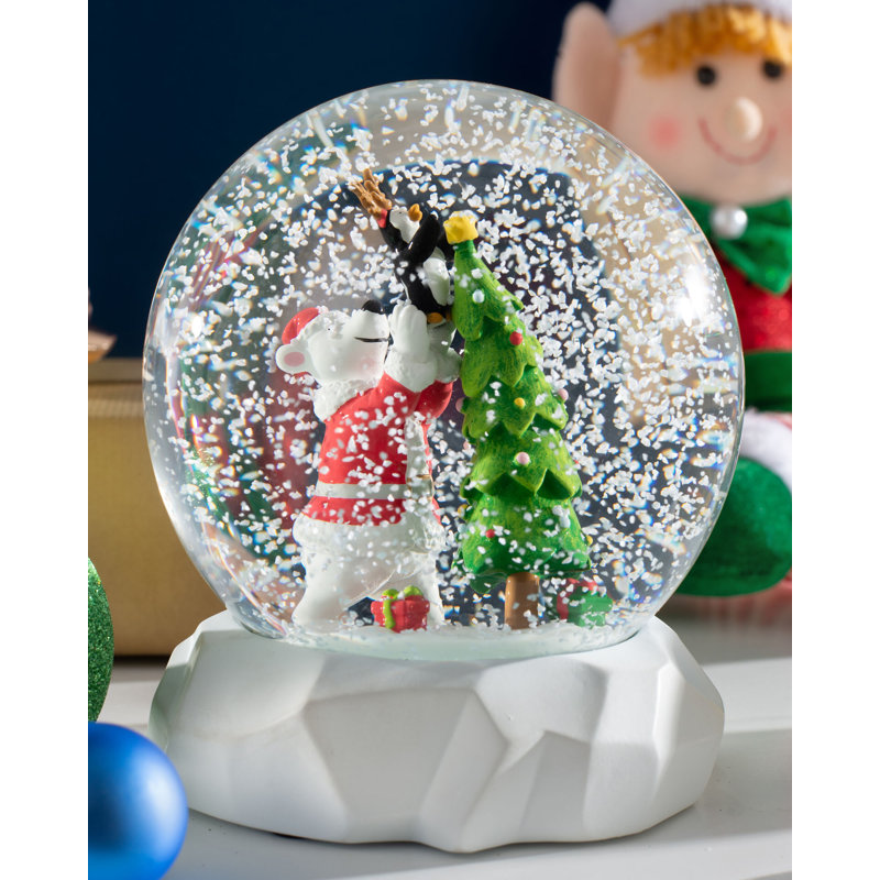 Christmas Snow Globe