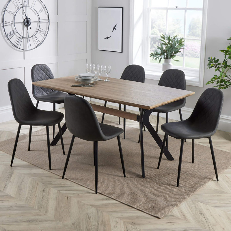 Bendooragh 6 - Person Dining Set