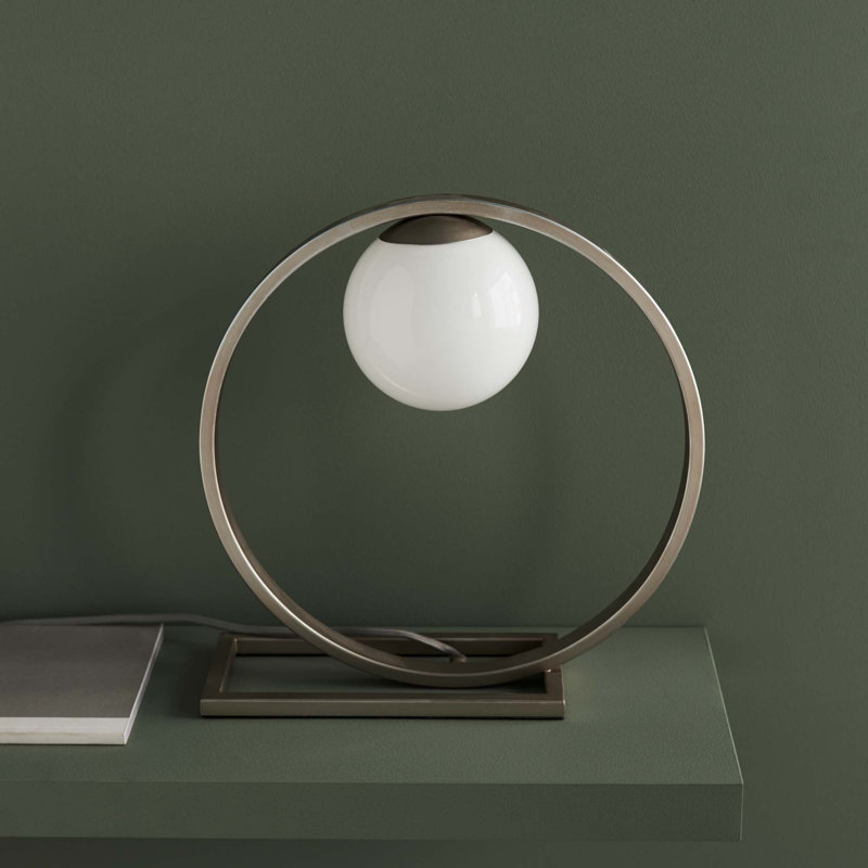 Suzan Metal Table Lamp