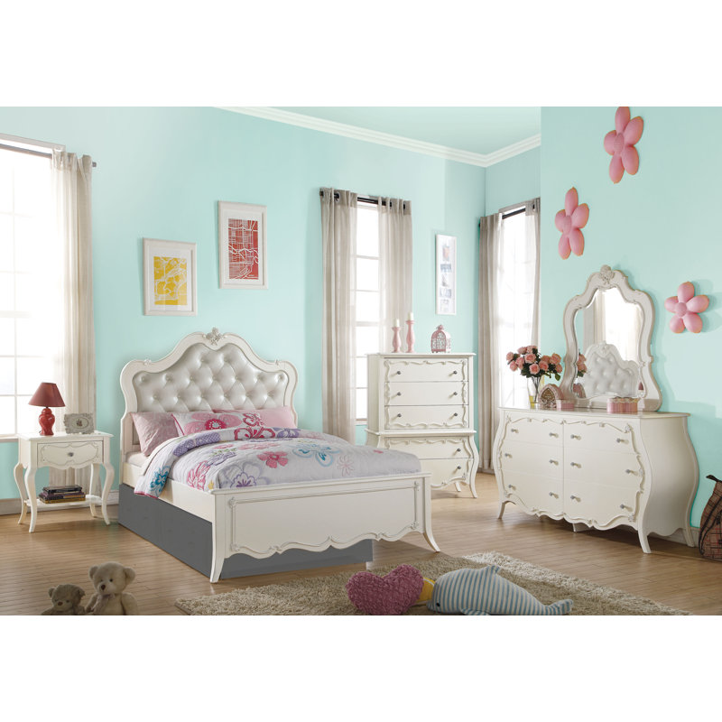 Haddox Platform Bed with Drawers, Full