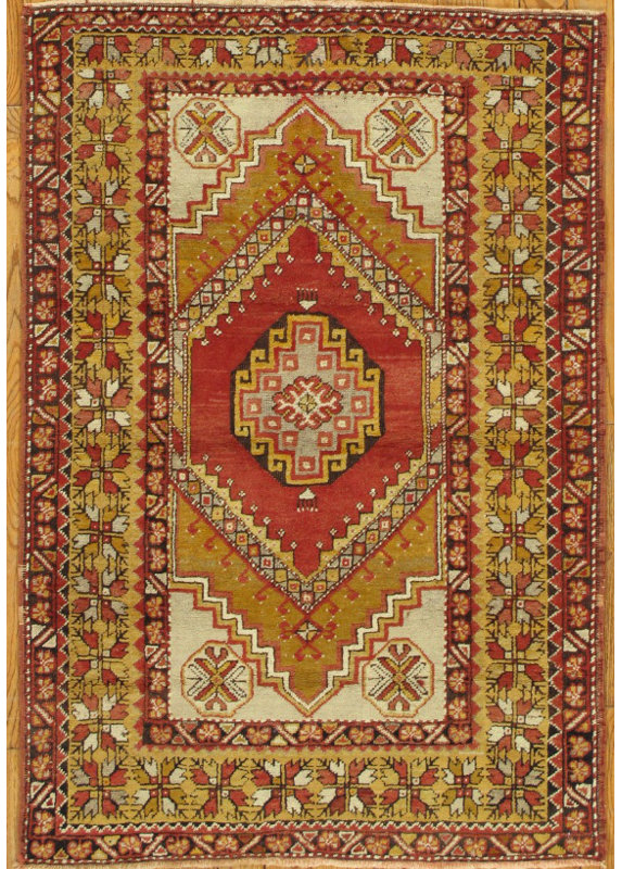 Sivas One-of-a-Kind 3'4" X 5' Area Rug