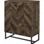 s Armoire d'appoint en chêne rustique à 4 tablettes avec éléments en bronze, chevrons pour un rangement élégant dans la salle à manger, base en métal, deux portes, espaces de vie idéaux