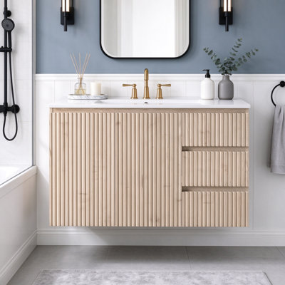 Meuble-lavabo mural de 36 pouces avec lavabo en céramique, portes et tiroirs à fermeture en douceur, panneaux de fibres à densité moyenne et de PB, poignées dissimulées