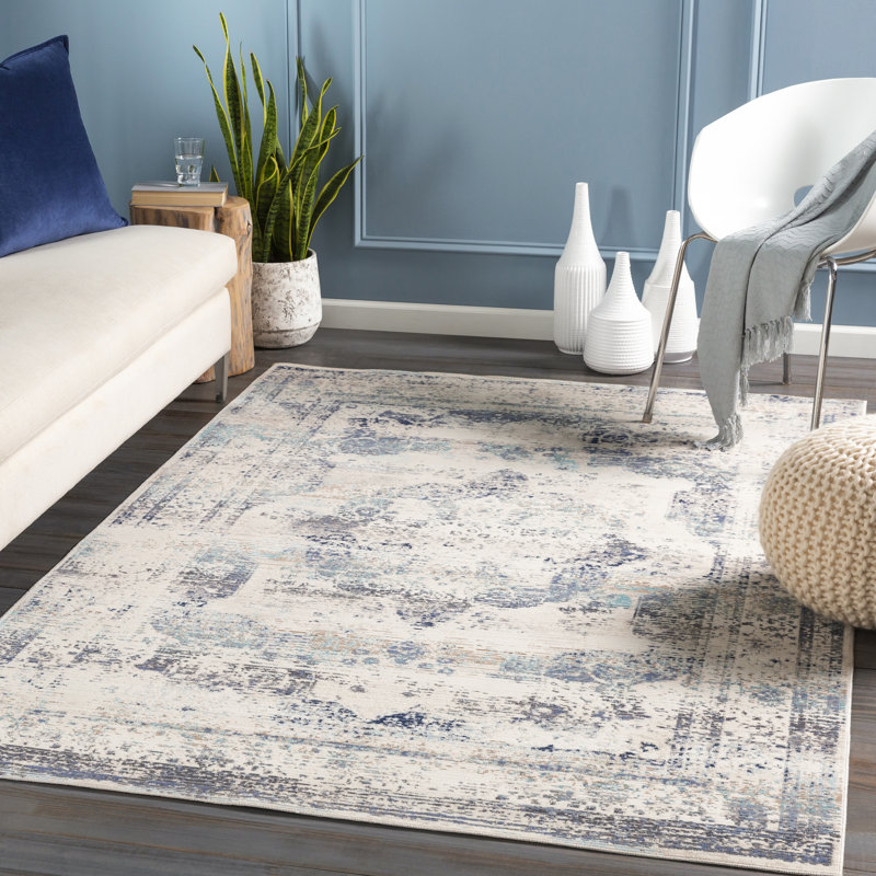 Amandeep Oriental Indoor Rug, Rectangle 5' x 7'10"