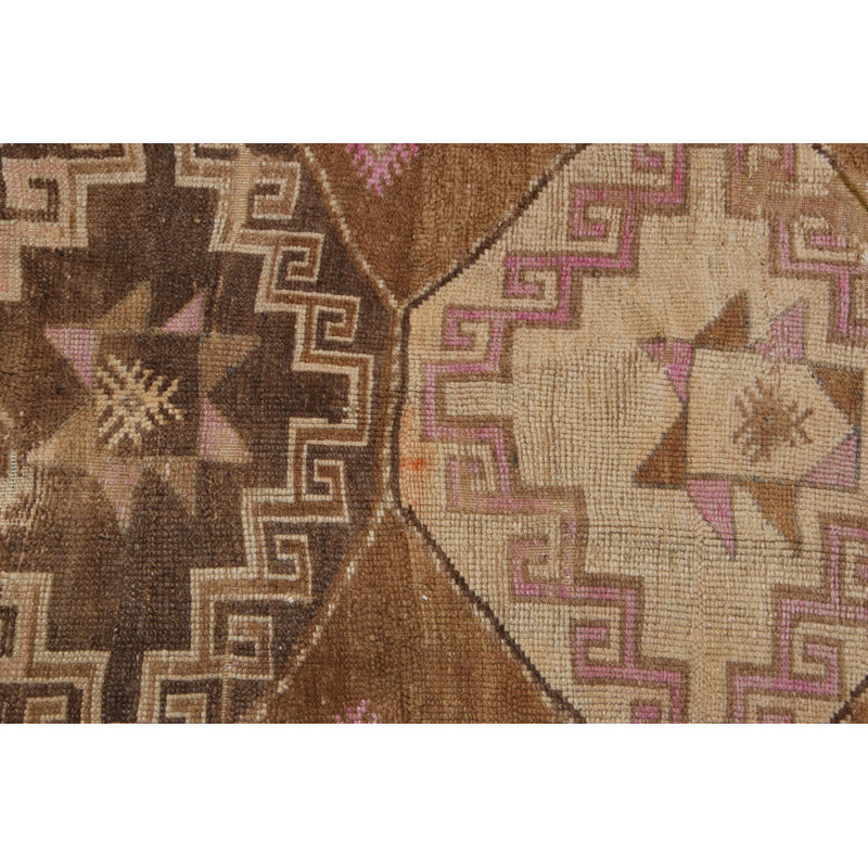 Tapis turc rétro fabriqué à la main avec motif géométrique brun terre pour les intérieurs bohémiens