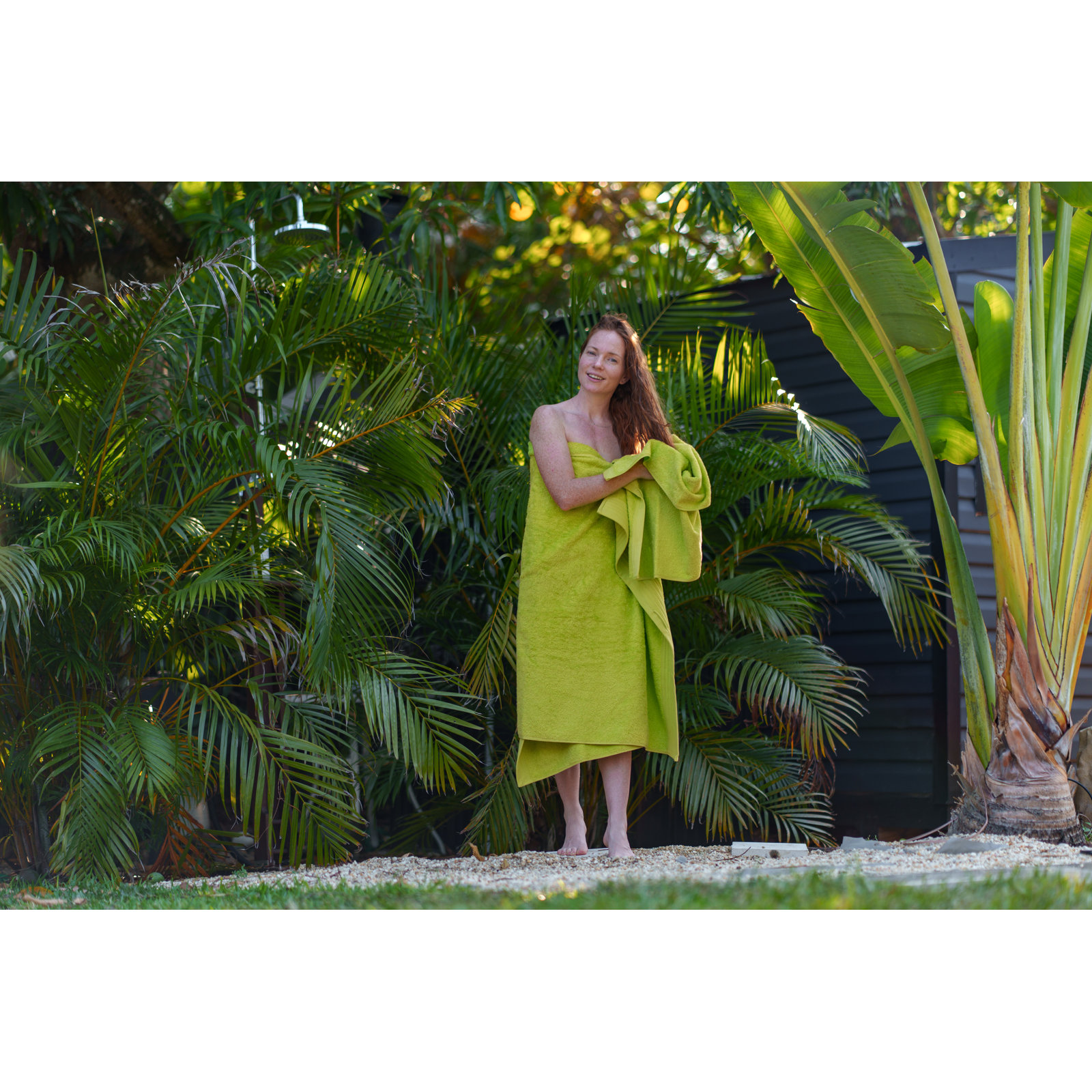 Doncia 8 Piece 100% Cotton Towel Set, Apple Green/Sand