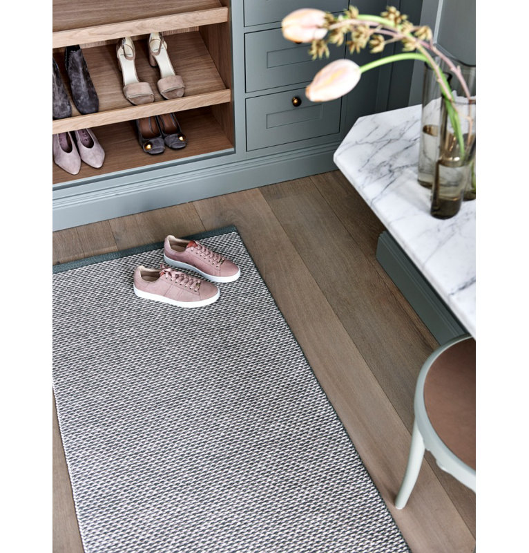 Effi Area Rug in Army/Gray, Runner 2'3" x 6'6"