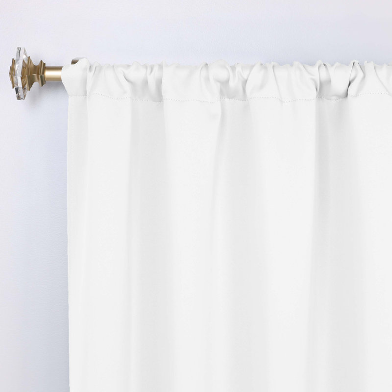 Paire de rideaux obscurcissant avec œillets Millendon, L 52 po x L 84 po, Blanc neige