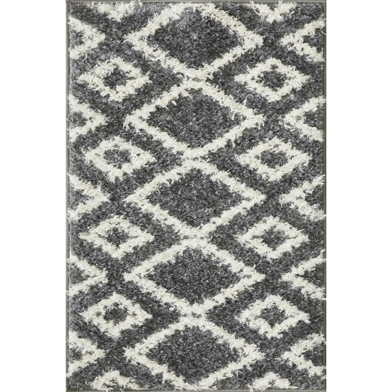 Isika Performance Geometric Indoor Rug, Rectangle 2' x 3'