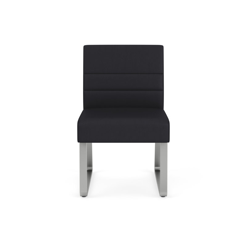 Chaise d'invité sans accoudoirs Waterfall, Argent, Noir Patriot Plus - nettoyez le vinyle avec un lin