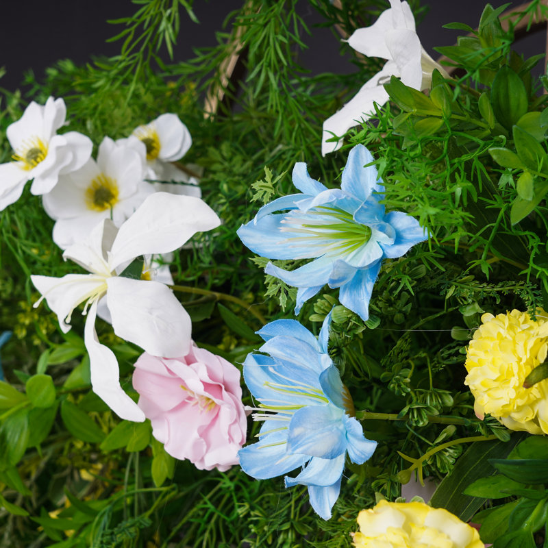 55 po x 33,5 po de fleurs artificielles en centre de table avec motif floral, fleurs roses / jaunes et feuilles vertes
