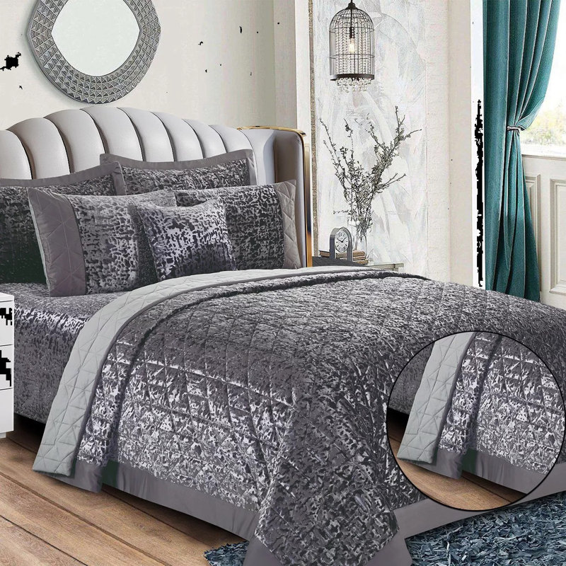 Velvet Bedspread with Pillow Shams, Grey, Super King Bedspread+ 2 Standard Shams