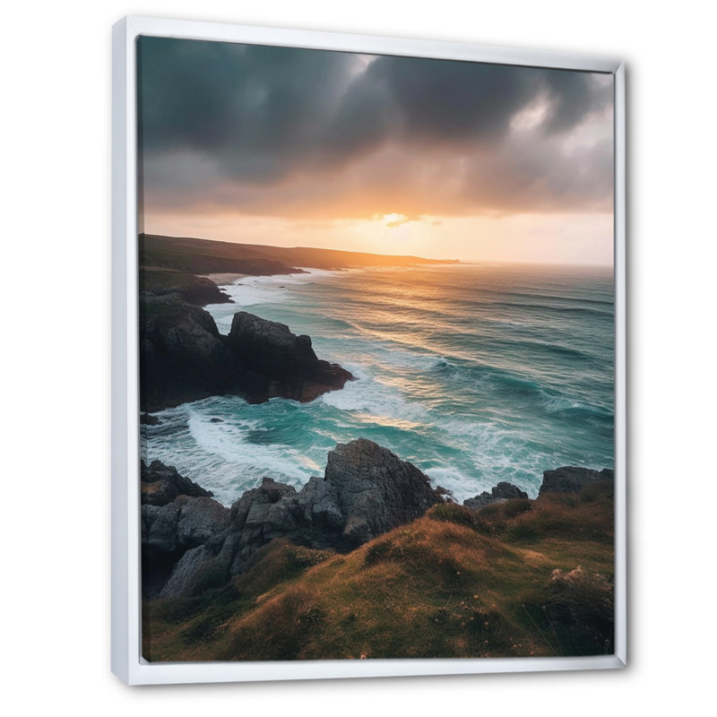 Impression sur toile Seaside Serenity II, H 32 po x l 24 po x P 1 po, Cadre flottant blanc