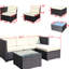 Aménagement d'extérieur: PE, coussins beiges, mobilier de table et coussins
