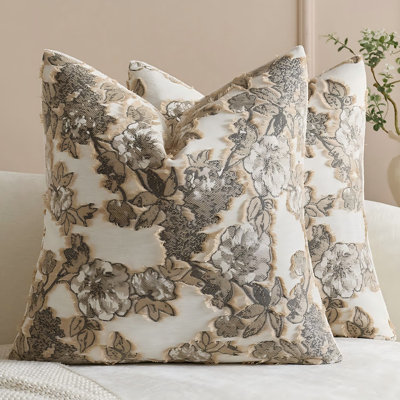 Ensemble de 2 housses de coussin décoratives Anesat en chenille kaki, 45 x 45 cm, tissées en jacquard avec pompons, douces et texturées, pour canapé et lit.