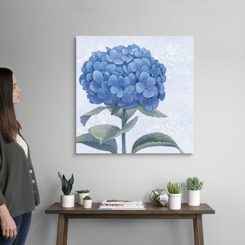 «Blue Hydrangea III», art mural sur toile, Toile tendue, H 30 po x l 30 po x P 1,25 po