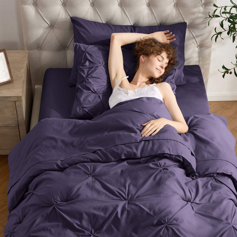 Bed-in-a-Bag Pinch Pleat Comforter Set with Bed Sheets & Down Alternative Pillows, Twin Comforter + 6 Additional Pieces