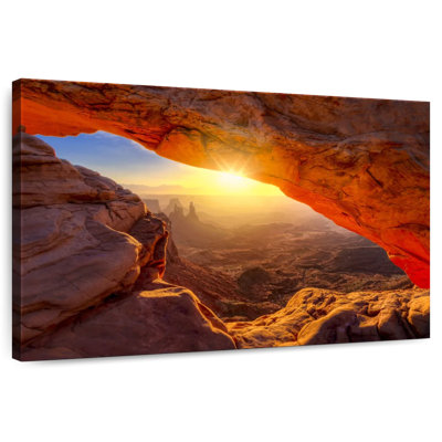 Alvord Moab Arch At Dawn
