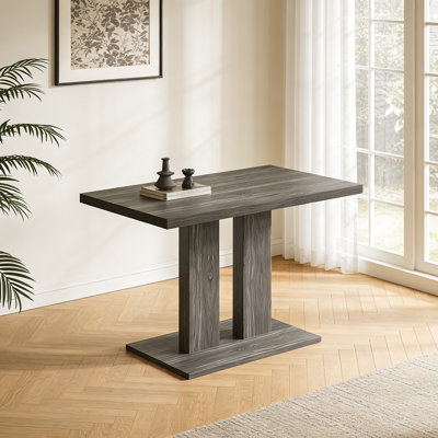 Modern 46" Dining Table, Rectangular Kitchen Table With Oak Finish, Compact Dining Room Table For 4, Sturdy Construction For Home, Apartment, Small Sp