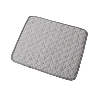 Dorree Geometric Polyester Pet Bed