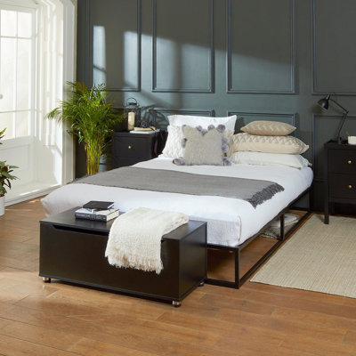 Glenhaven Blanket Chest