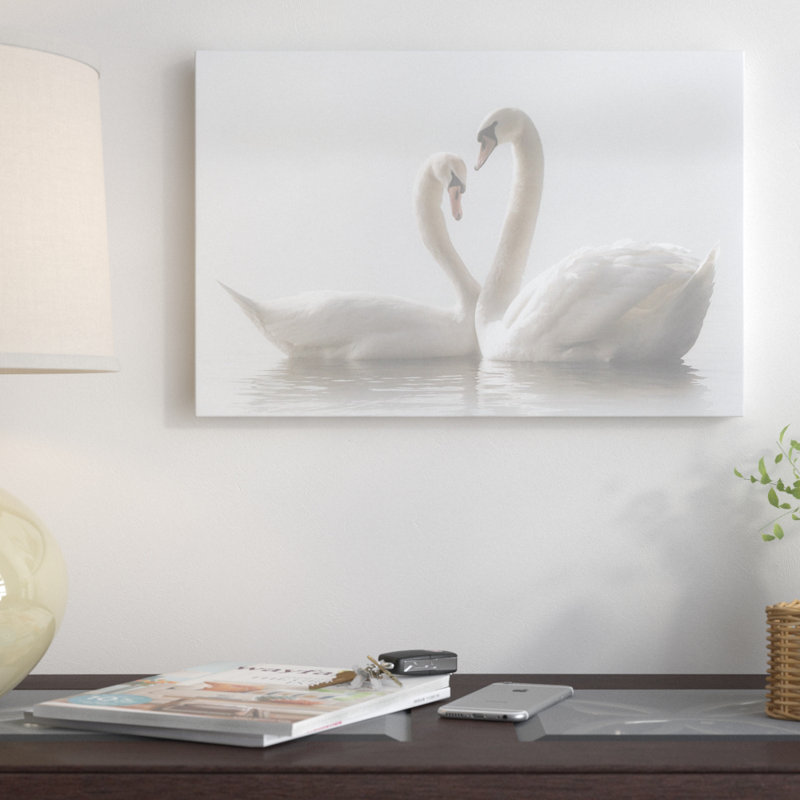 «Forever» par Monika Schwager, impression sur toile tendue, H 18 po x l 26 po x P 1,5 po
