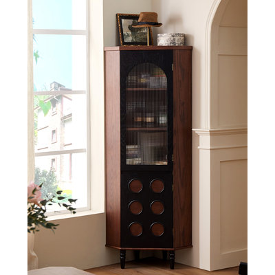 Armoire de coin en chêne français rétro
