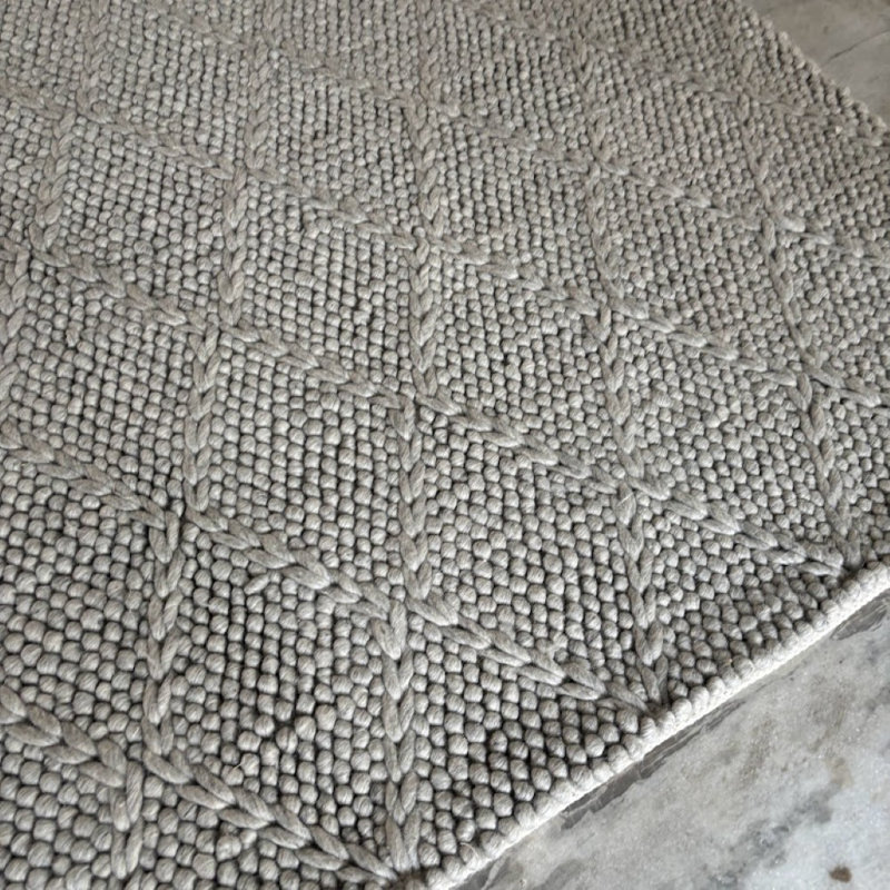 Wool Geometric Area Rug in Gray, Rectangle 6' x 9'