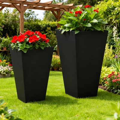 Ensemble de pots à fleurs noirs Modern Modern, oxyde de magnésium durable pour patio et porche