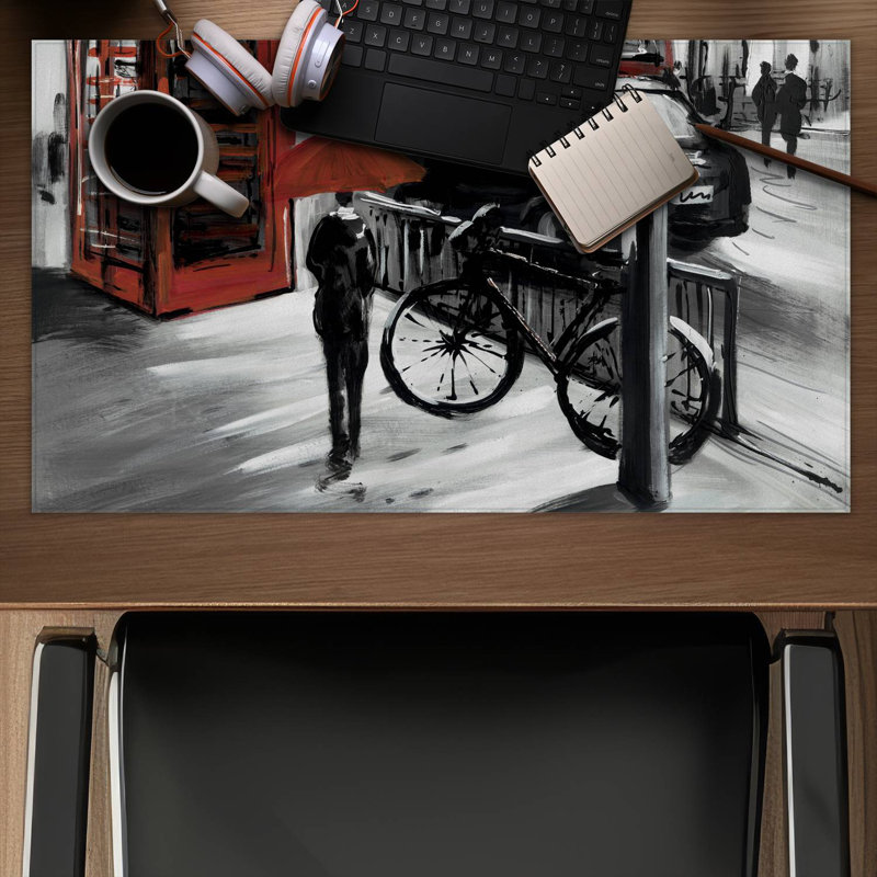European street - 14.00"x24.25" Desk mat