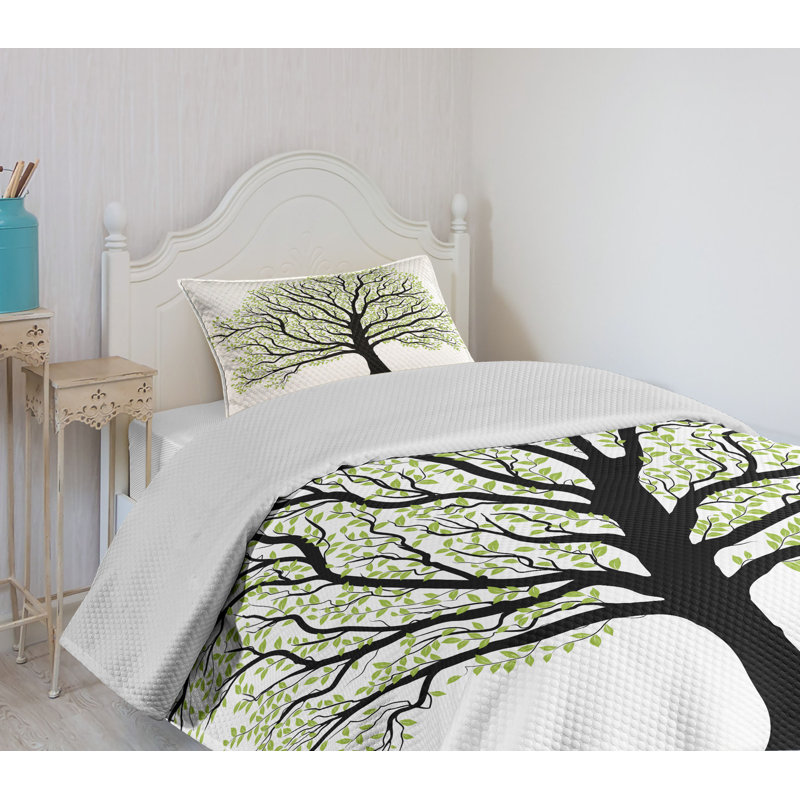 White Twin Quilted Bedspread Set with Tree Design