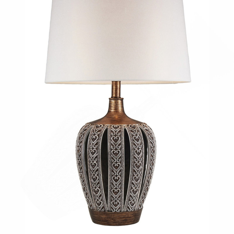 Grande lampe de table en polyrésine 28,25 po «Everly» avec finition brune et abat-jour blanc