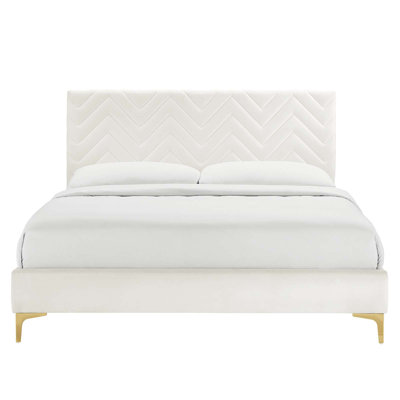 Lit plateforme en velours Leah