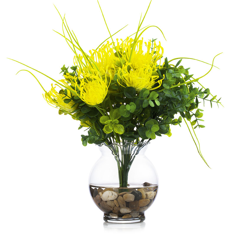 Pièce maîtresse de pivoine en vase, Jaune