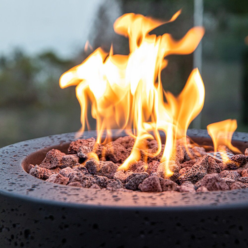 Black Gas Free-standing Fire Pit Table with Lava Rocks