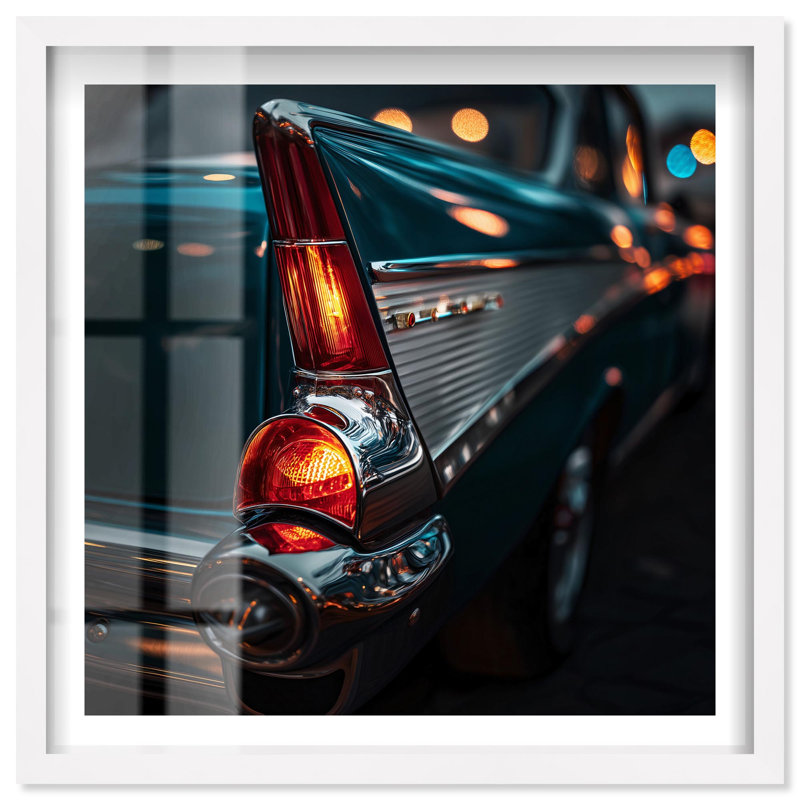 Art mural classique «Classic Glint I Shadowbox Cars» par Notoriart, cadre blanc, 40 x 40, H 41 po x l 41 po, Cadre blanc