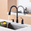 Robinet de cuisine avec distributeur de savon-87897271