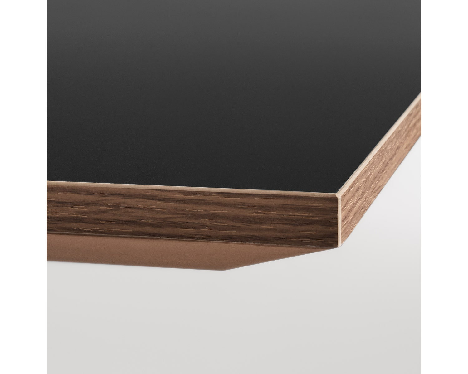 Easy 32'' Dining Table, Matte Black, Black