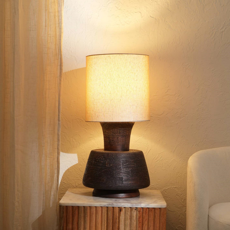 Lampe de table artisanale 13X13X26.5 fabriquée à la main avec base en bois pour le salon-chambre à coucher-décoration-plateau de table