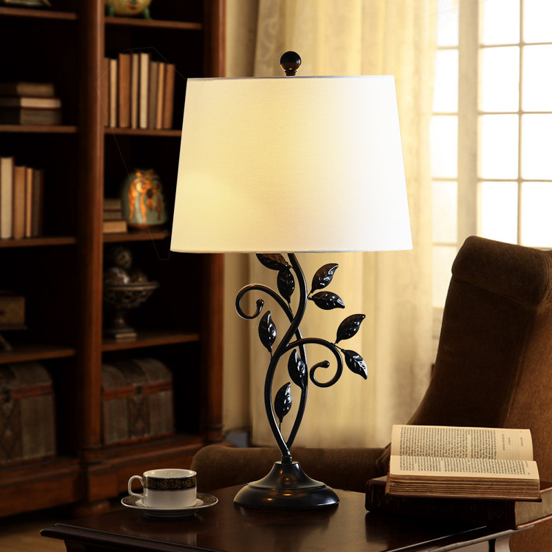 Metal Table Lamp, White