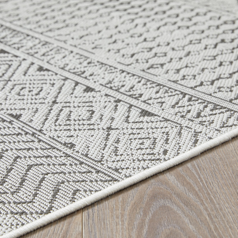 Kaylan Geometric Rug, Rectangle 4' x 6'