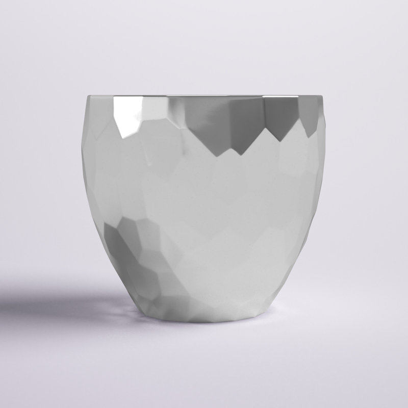 Vase de table en céramique Hewitt, Argent, H 6 po x l 6,75 po x P 6,75 po