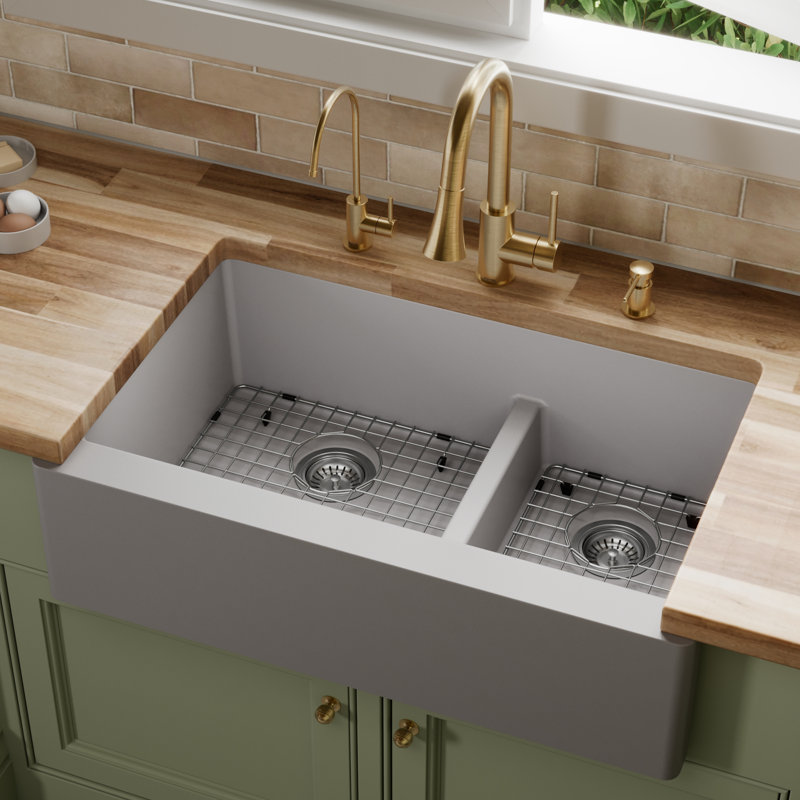 Karran Quartz 34'' X 21-1/4'' 60/40 Double Bowl Farmhouse/Apron Front Kitchen Sink Kit, Gray